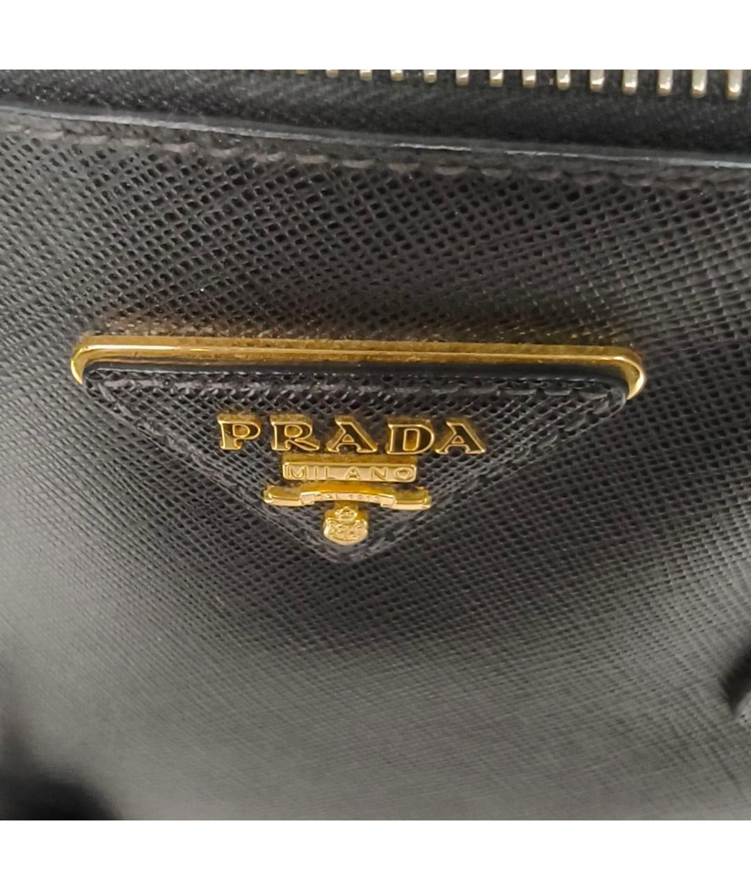 PRADA Черная кожаная сумка с короткими ручками, фото 7