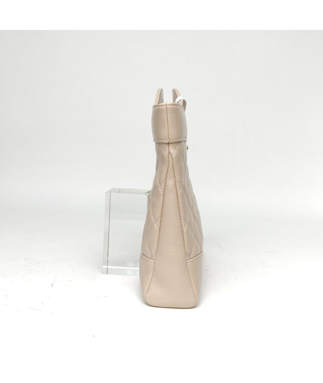 CHANEL Бежевая кожаная сумка с короткими ручками, фото 5