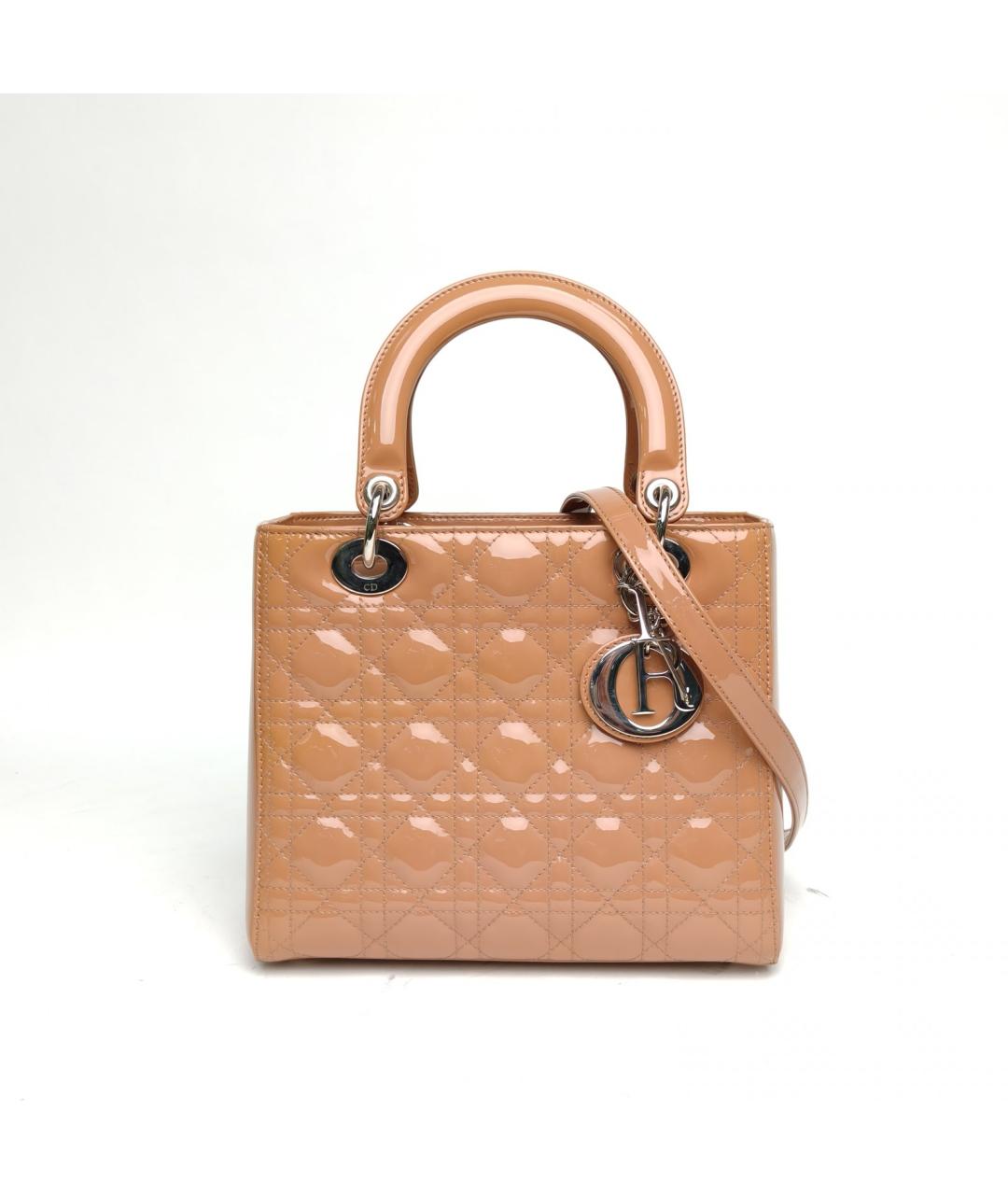 CHRISTIAN DIOR Бежевая сумка с короткими ручками из лакированной кожи, фото 2