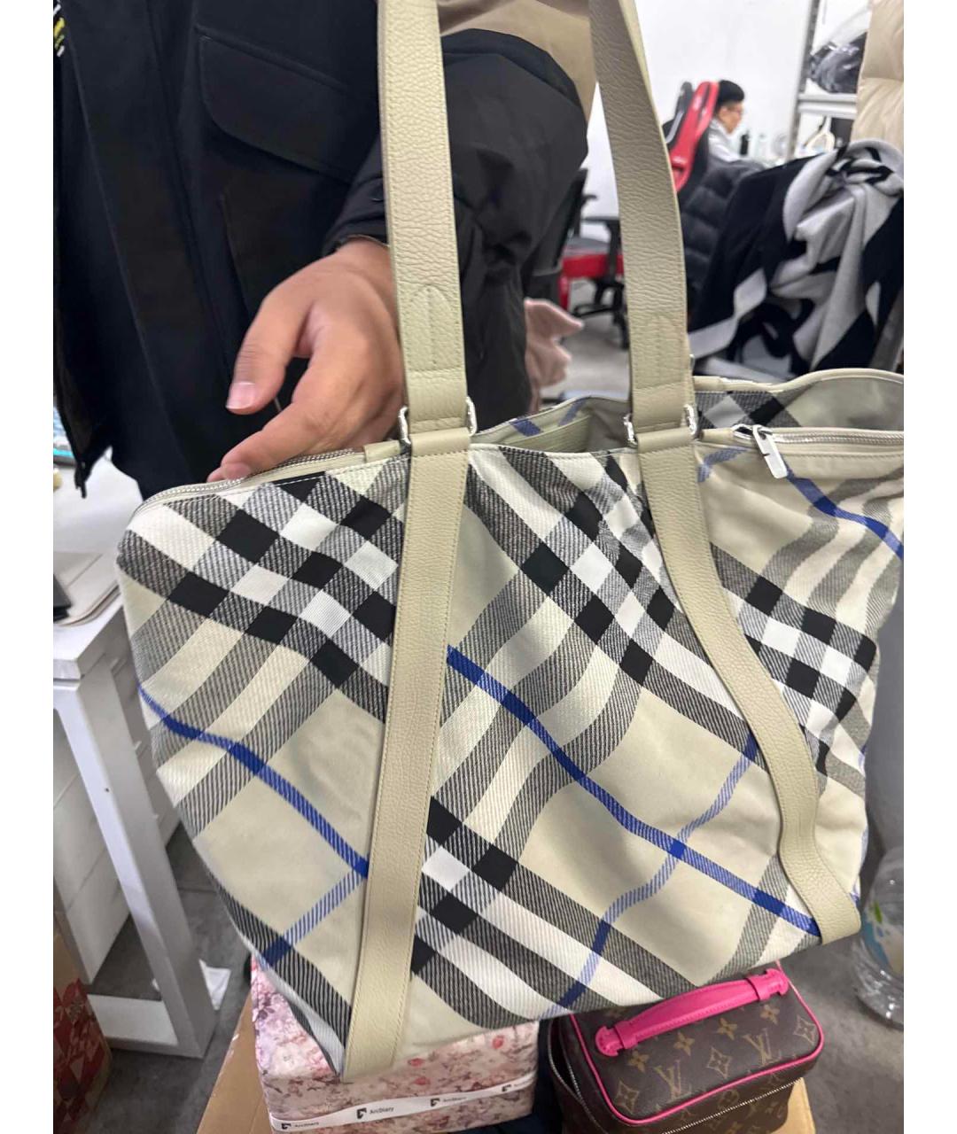 BURBERRY Бежевая сумка тоут, фото 8