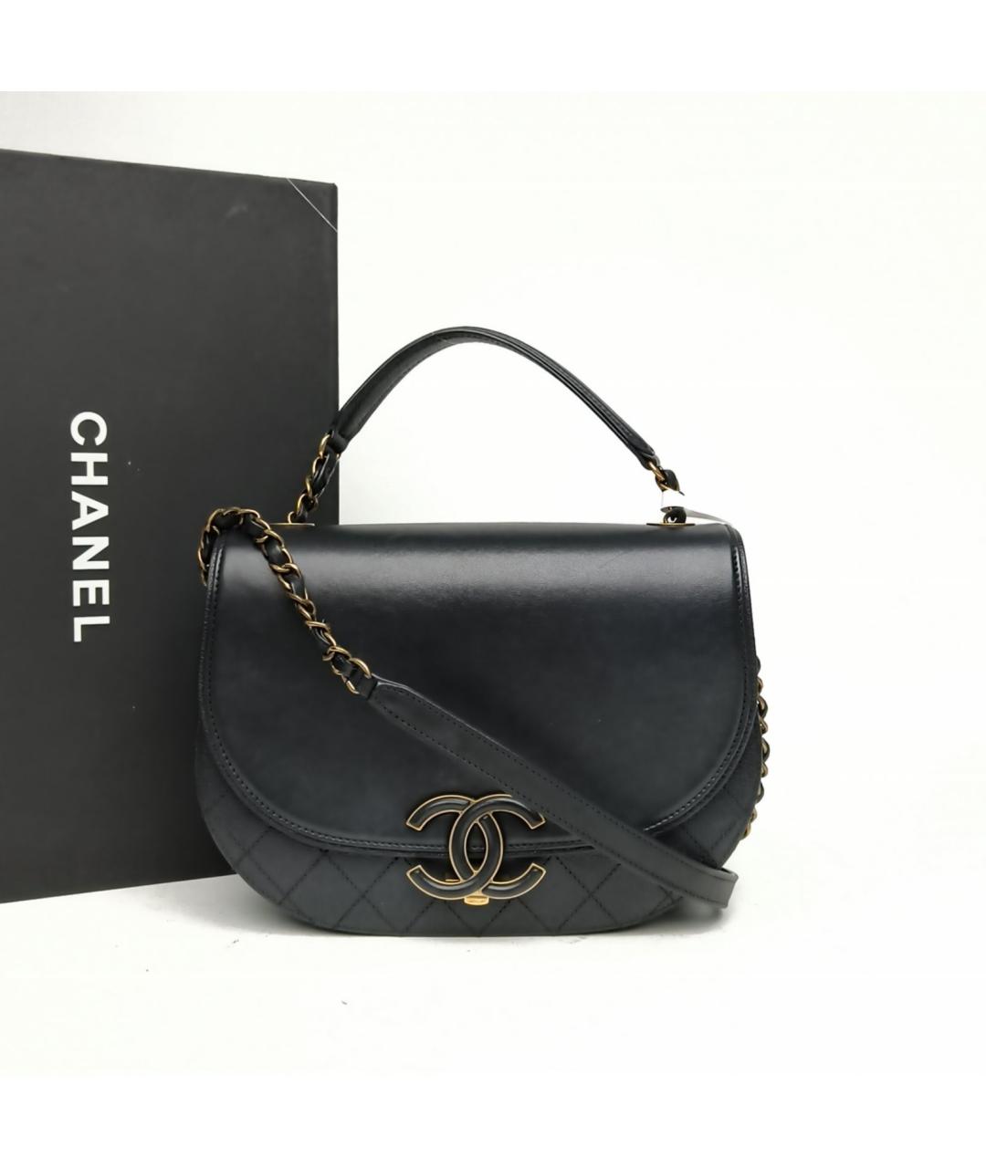 CHANEL Черная кожаная сумка с короткими ручками, фото 8