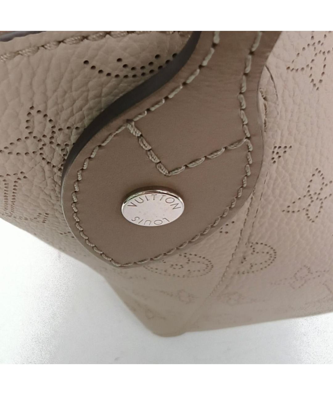 LOUIS VUITTON Бежевая кожаная сумка с короткими ручками, фото 8