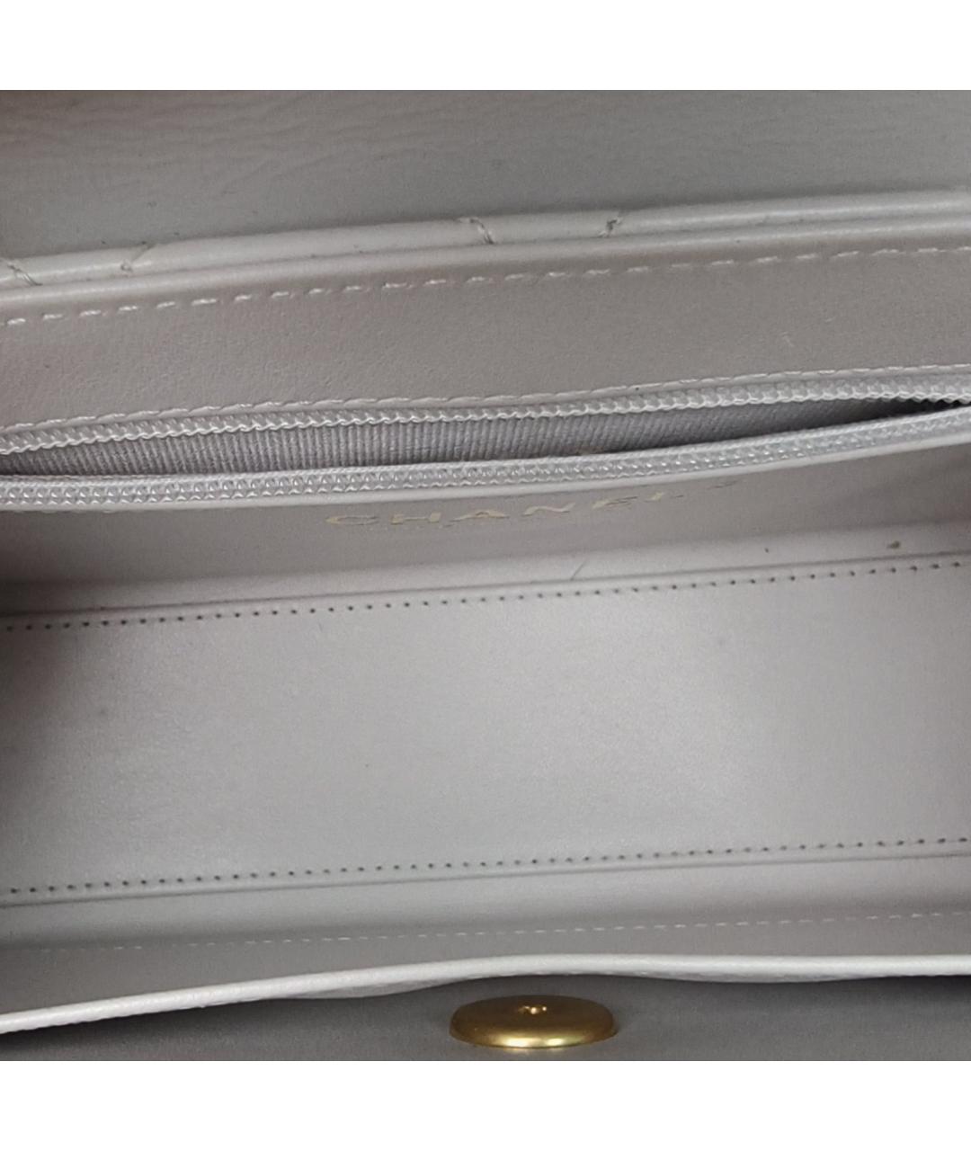 CHANEL Серая кожаная сумка с короткими ручками, фото 5