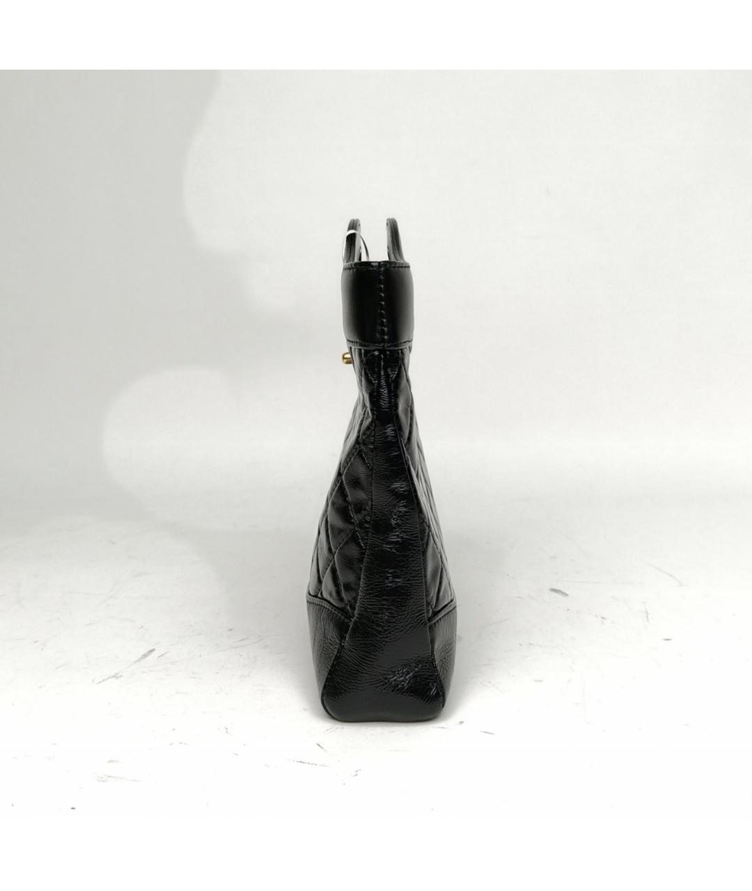 CHANEL Черная кожаная сумка с короткими ручками, фото 3