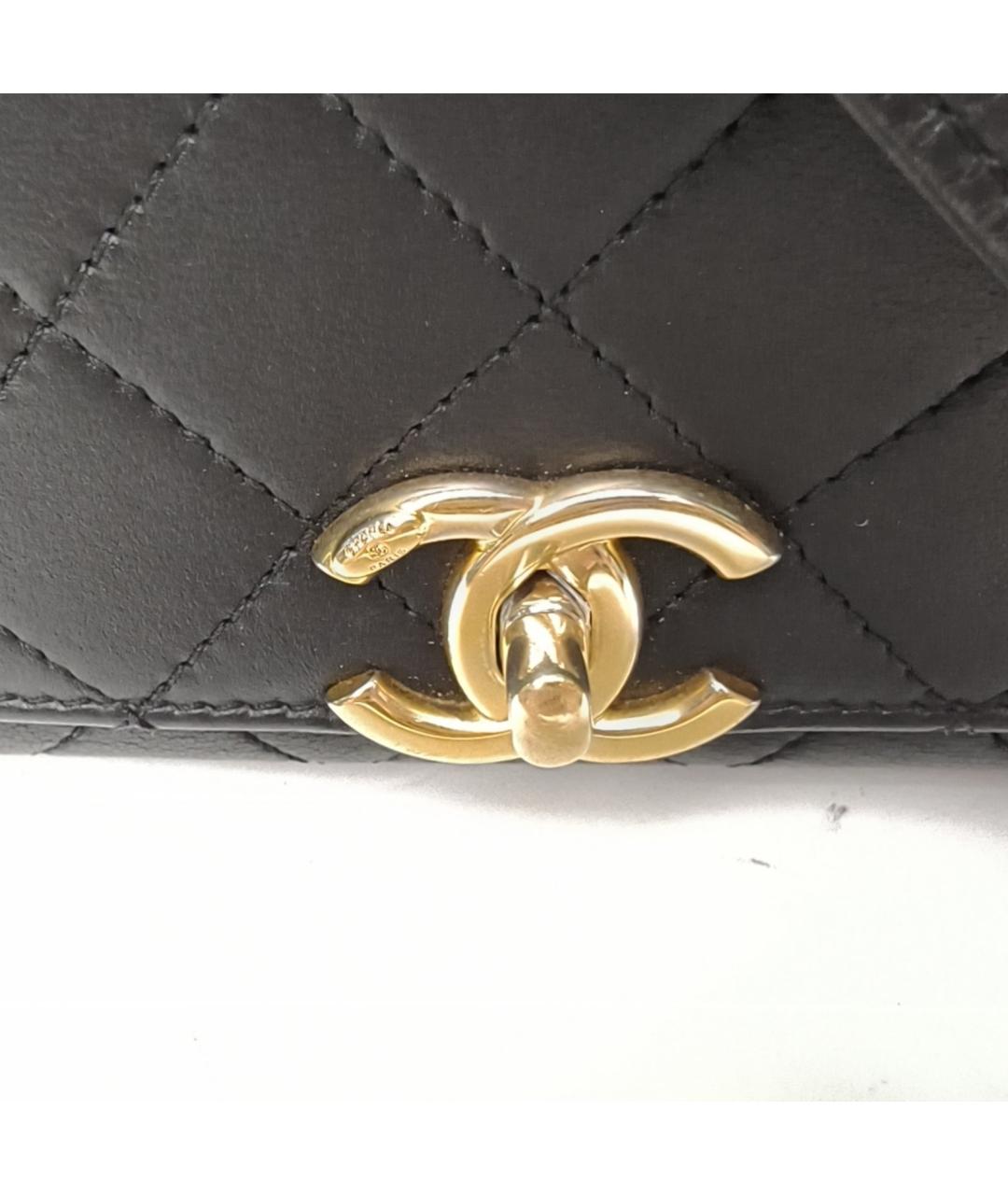 CHANEL Черная кожаная сумка с короткими ручками, фото 8