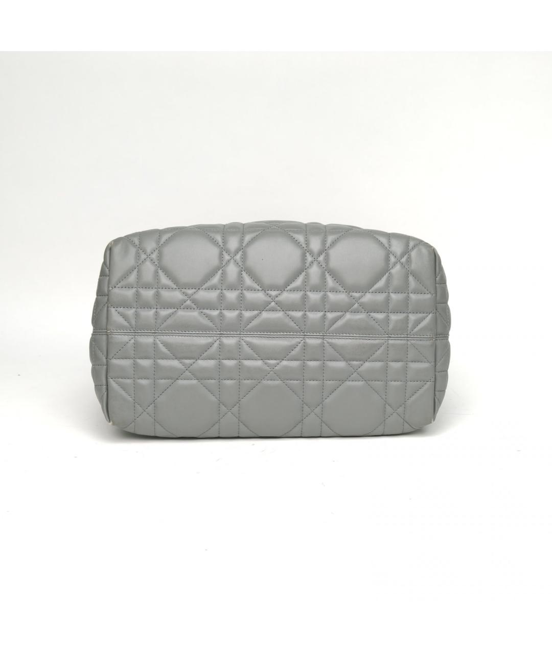 CHRISTIAN DIOR Серая кожаная сумка с короткими ручками, фото 4