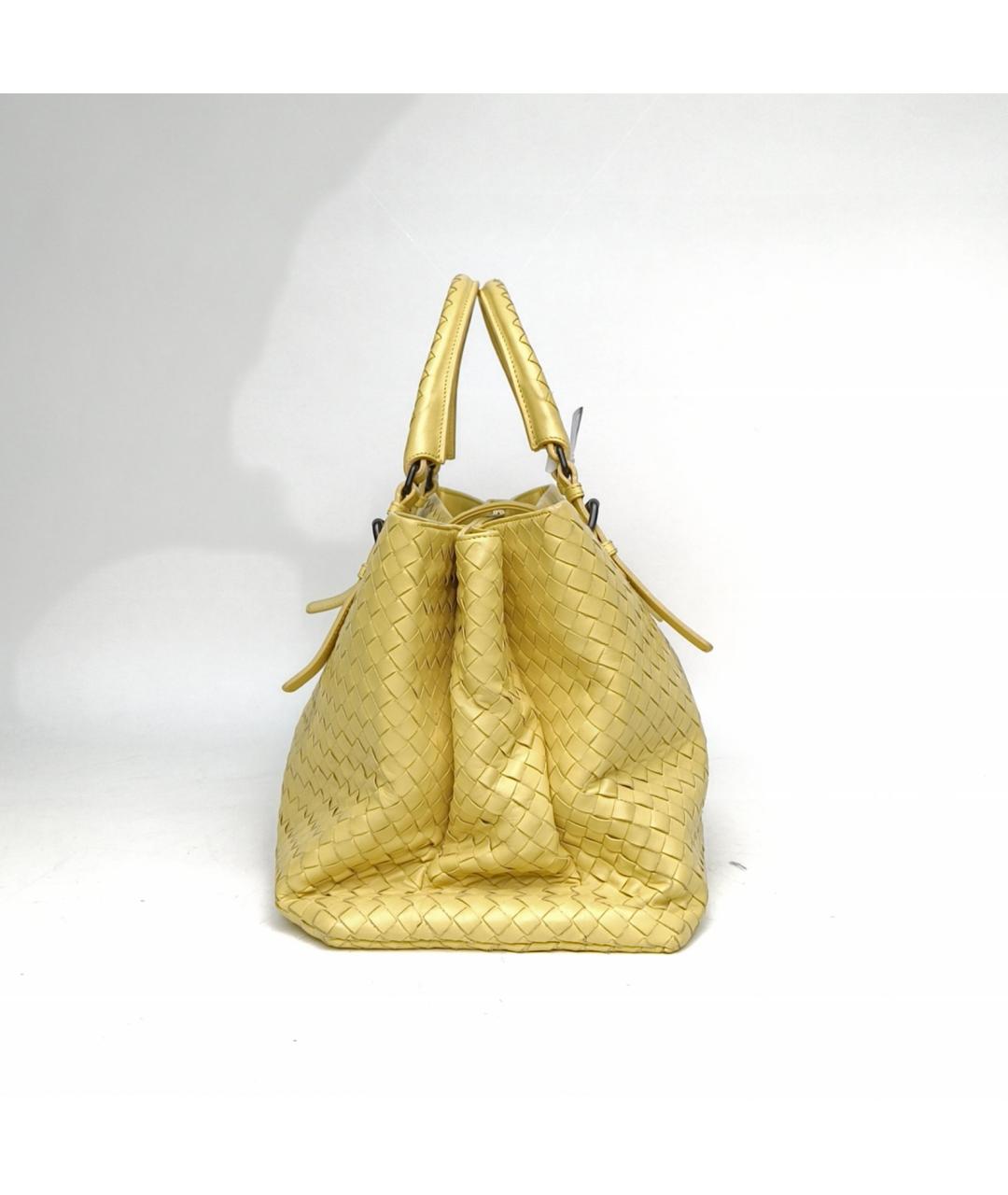 BOTTEGA VENETA Желтая кожаная сумка с короткими ручками, фото 3
