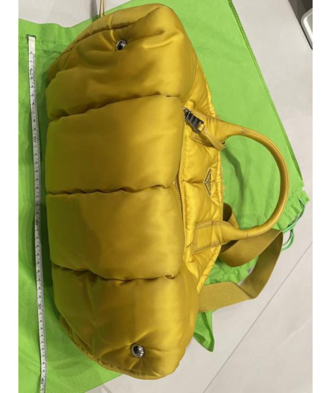 PRADA Желтая тканевая сумка с короткими ручками, фото 9