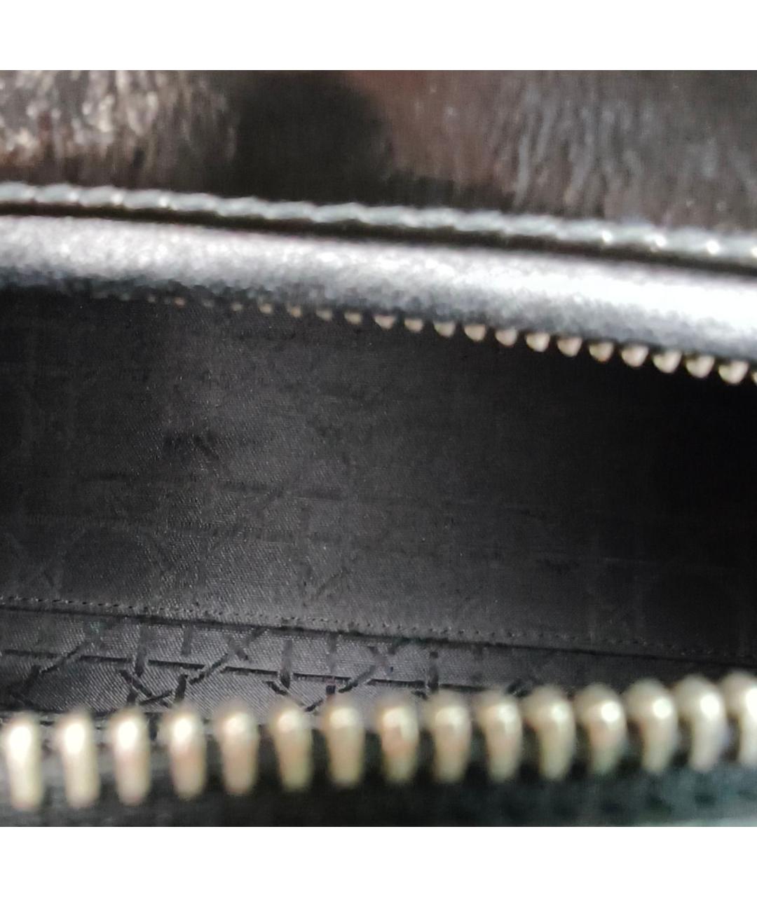 CHRISTIAN DIOR Черная сумка с короткими ручками из лакированной кожи, фото 8