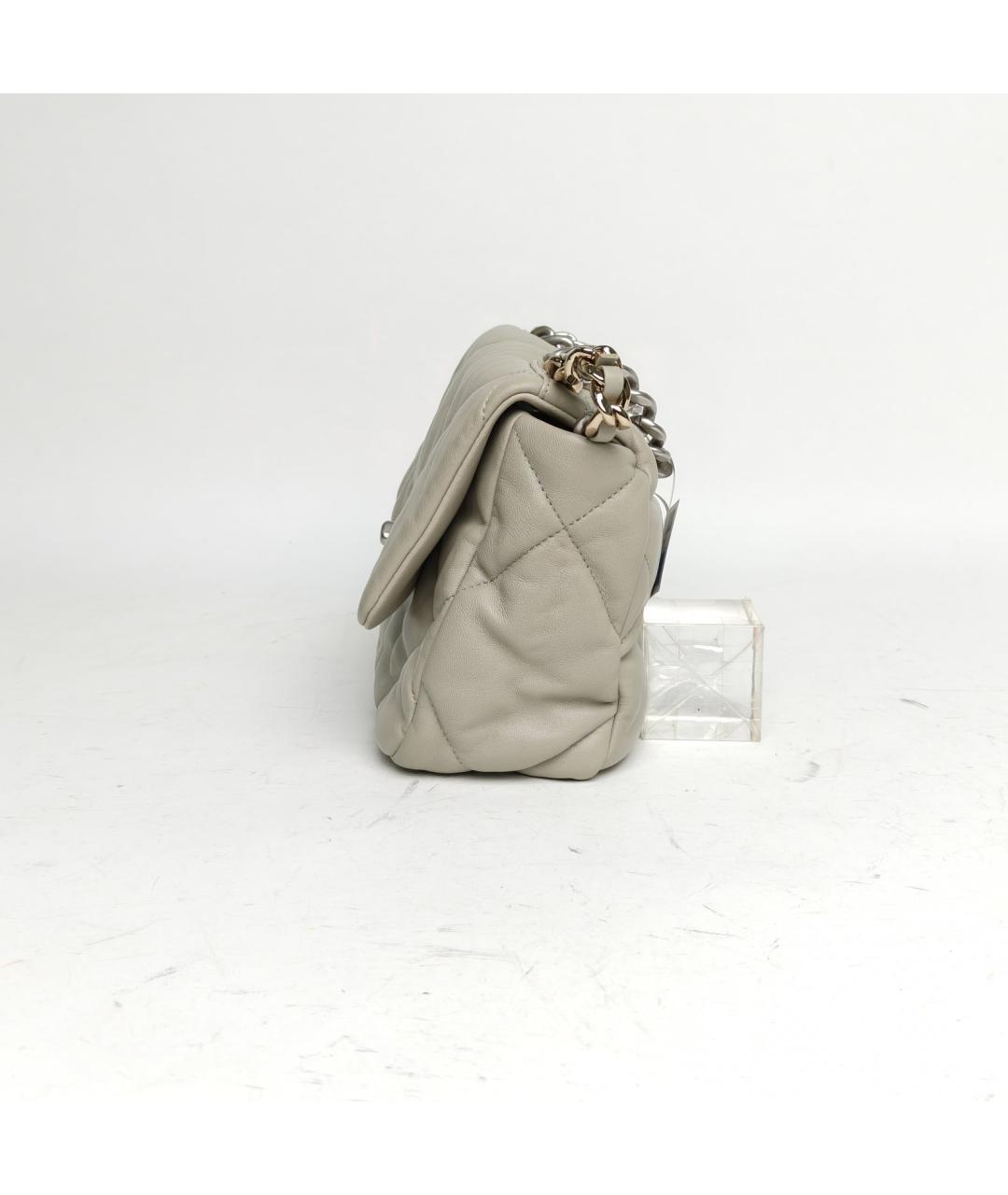 CHANEL Серая кожаная сумка через плечо, фото 3