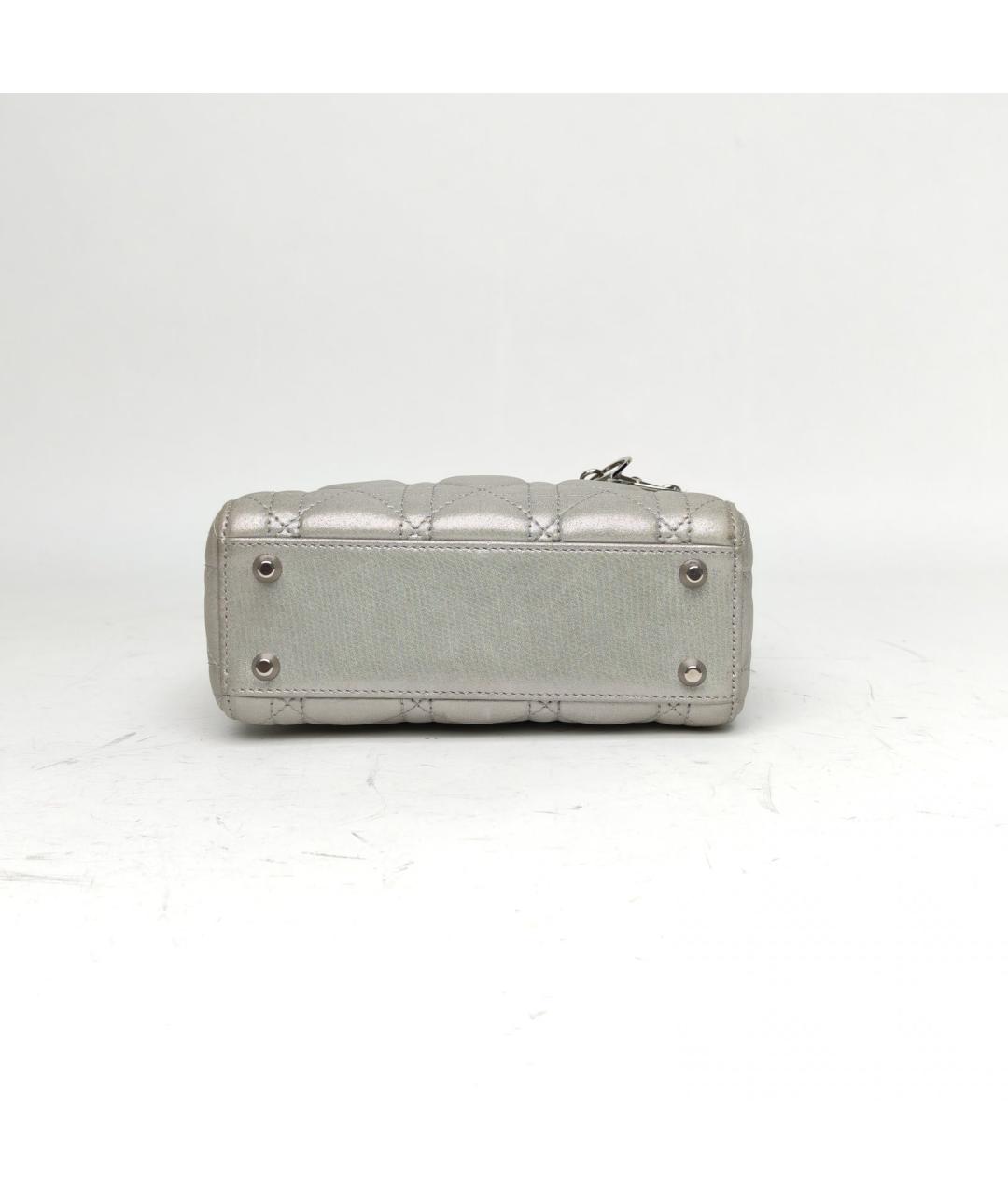 CHRISTIAN DIOR Серебряная кожаная сумка с короткими ручками, фото 6