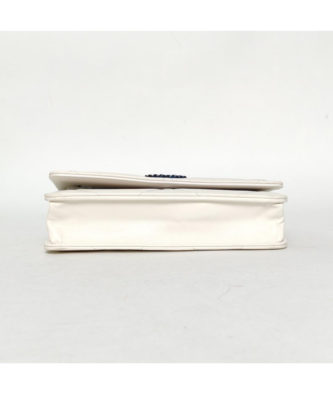 CHANEL Белая кожаная сумка через плечо, фото 6