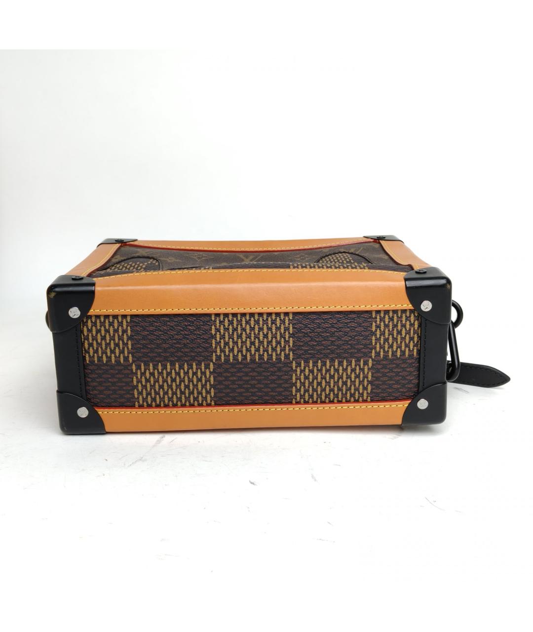 LOUIS VUITTON Коричневая сумка через плечо, фото 6