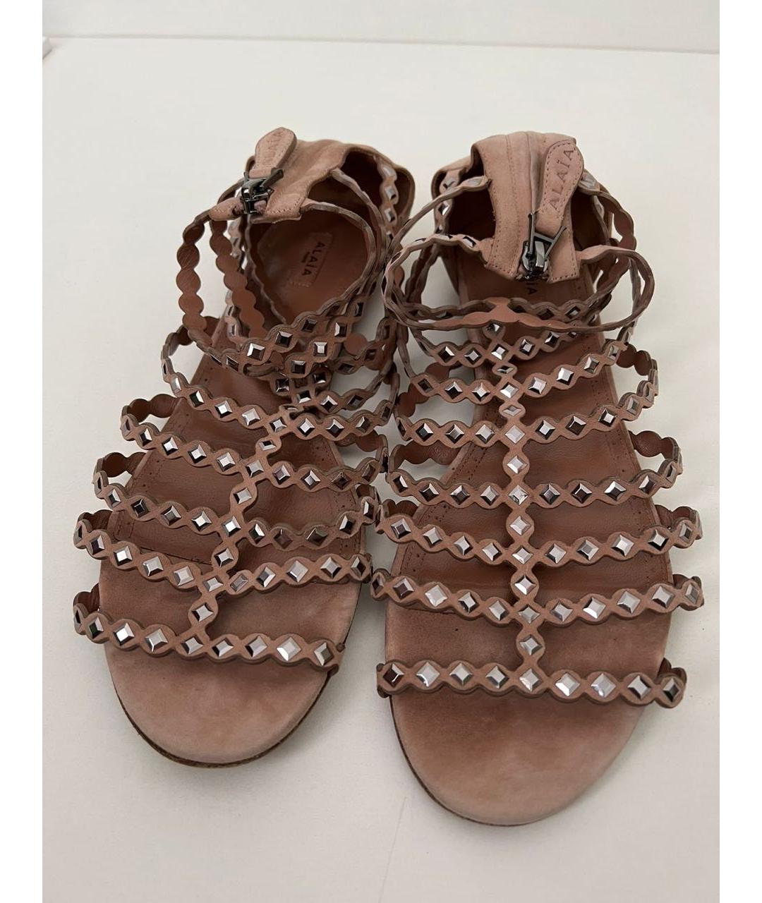 ALAIA Замшевые сандалии, фото 2