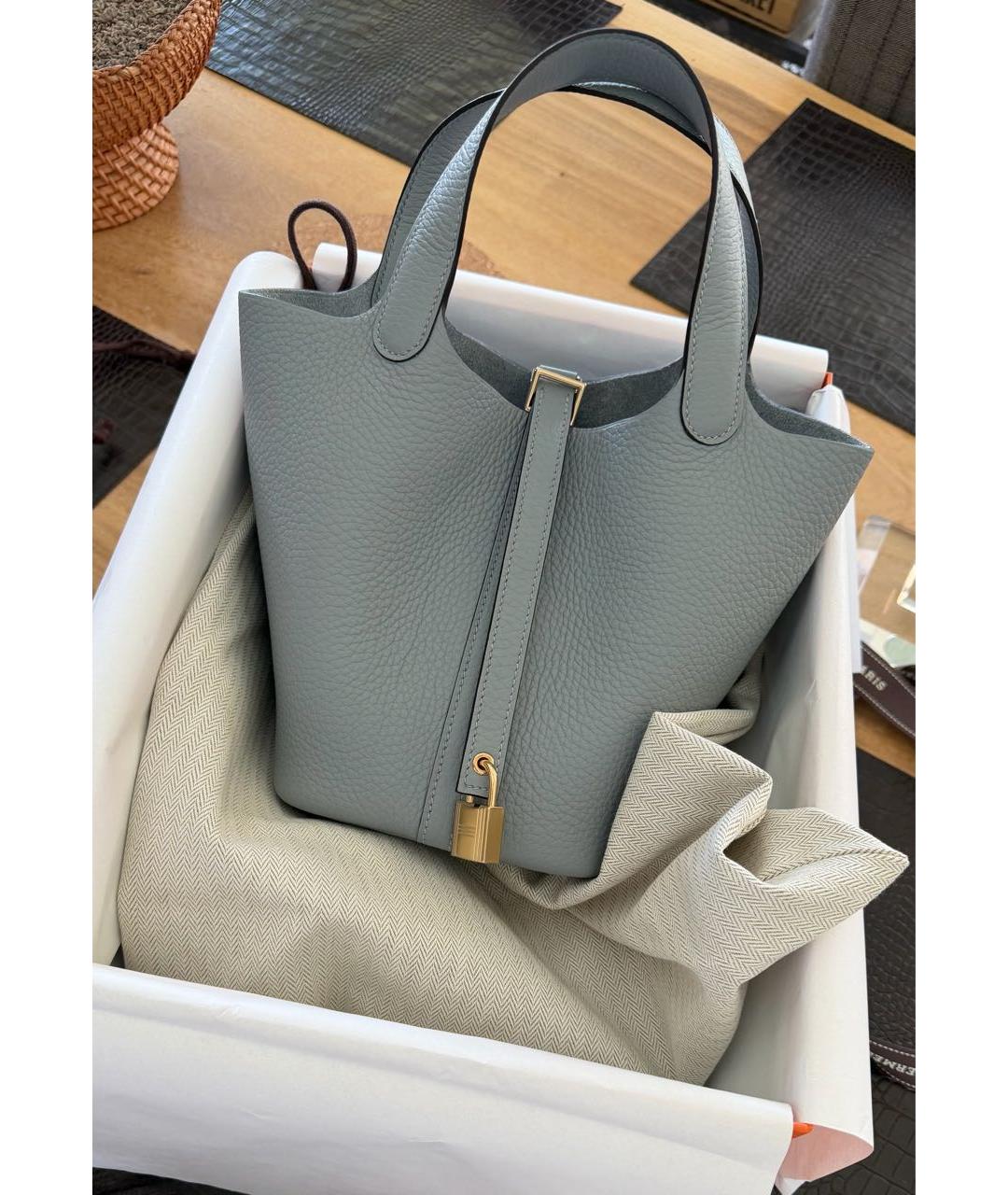 HERMES Серая кожаная сумка с короткими ручками, фото 3