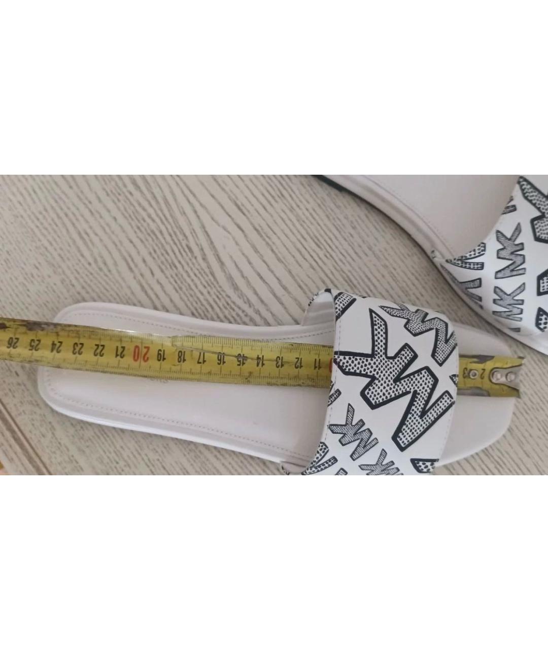 MICHAEL KORS Белые кожаные сабо, фото 5