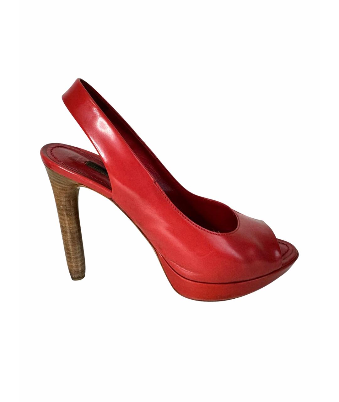 LOUIS VUITTON Коралловые туфли из лакированной кожи, фото 1