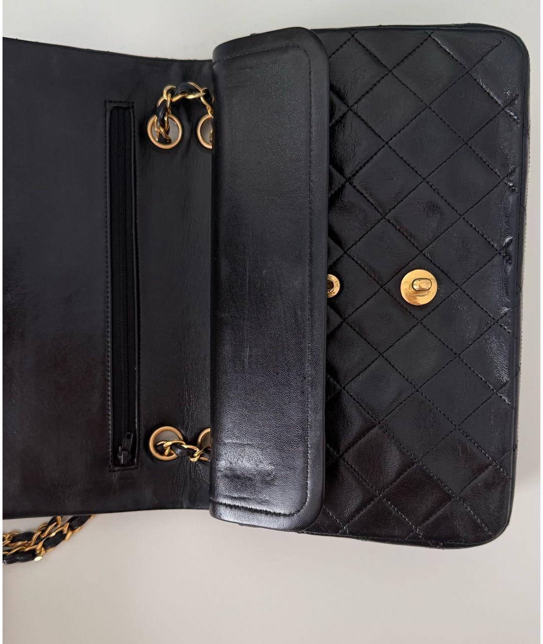 CHANEL Черная кожаная сумка с короткими ручками, фото 5