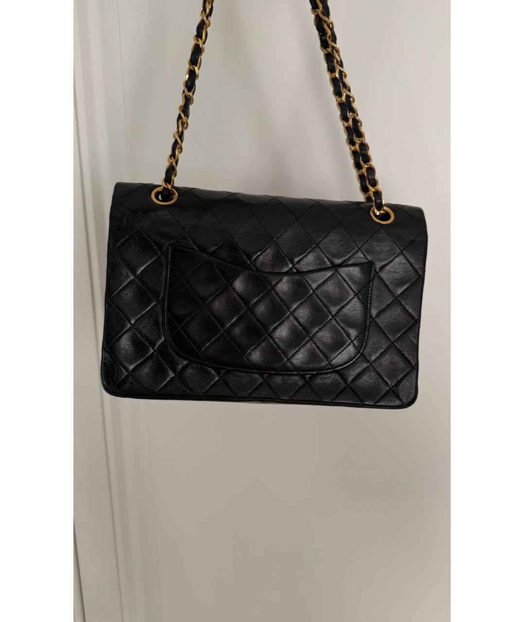 CHANEL Черная кожаная сумка с короткими ручками, фото 3