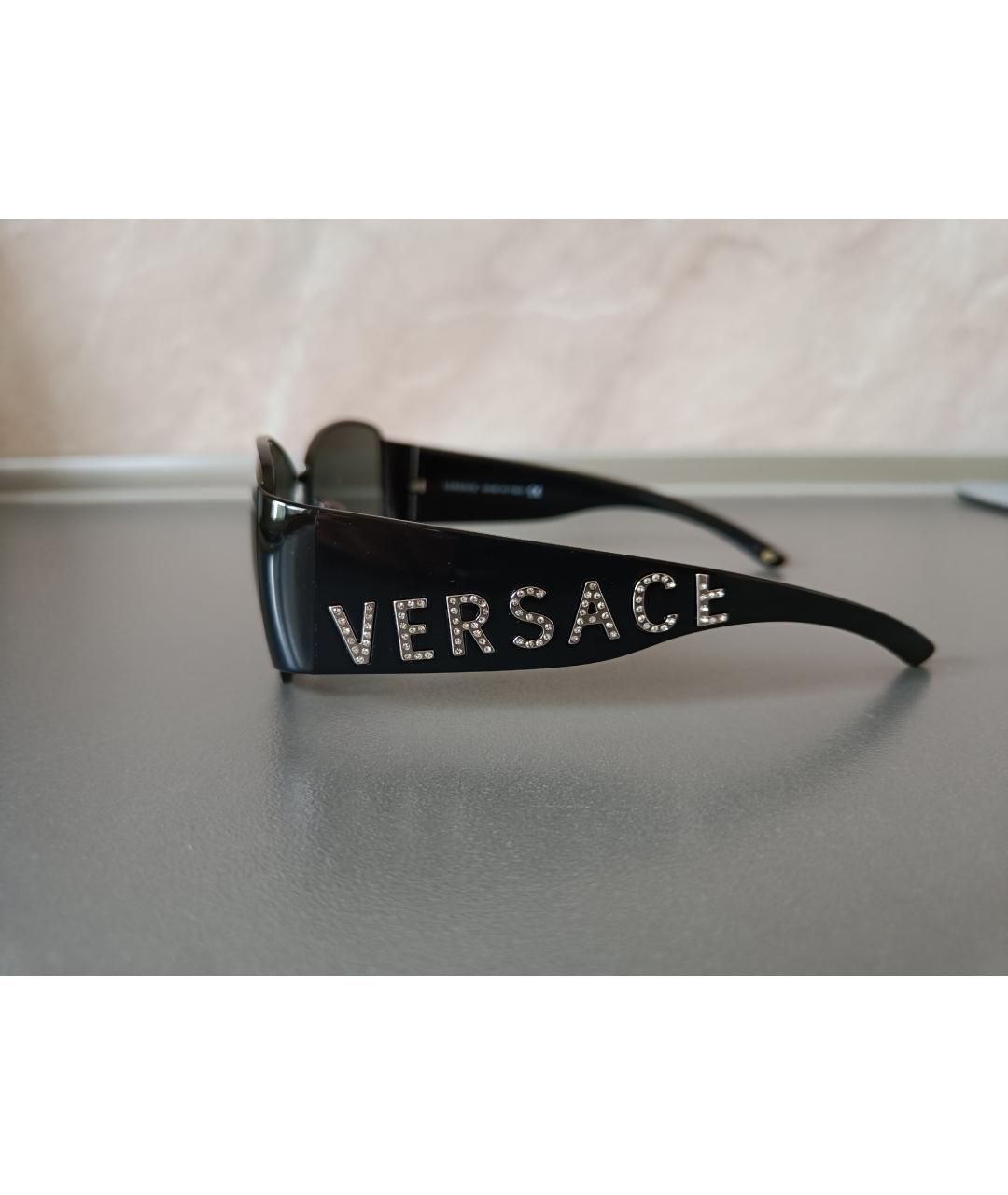 VERSACE Черные пластиковые солнцезащитные очки, фото 3
