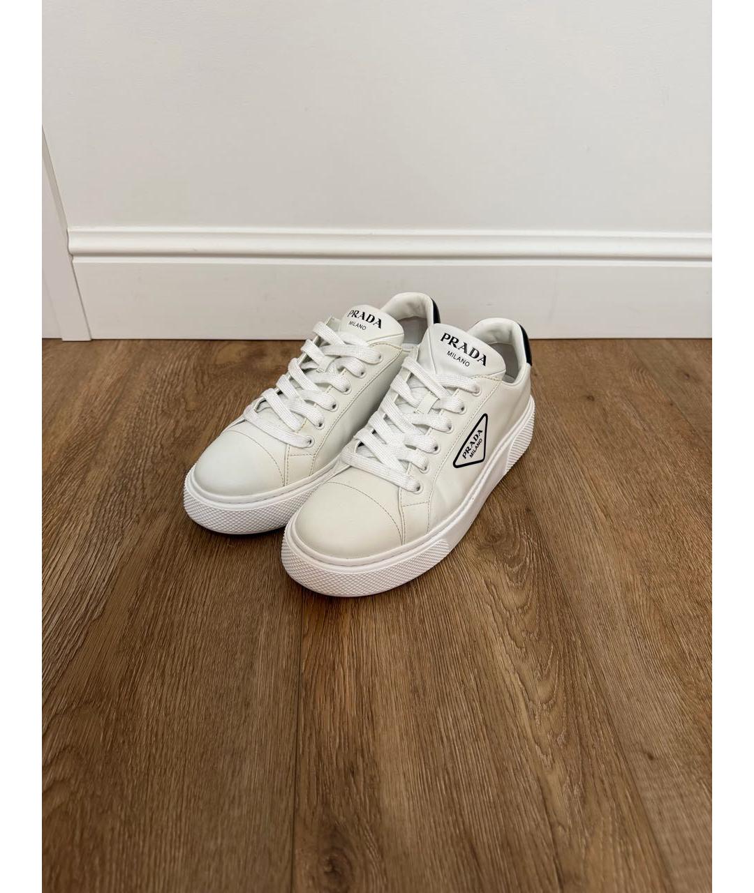PRADA Белые кожаные кроссовки, фото 7