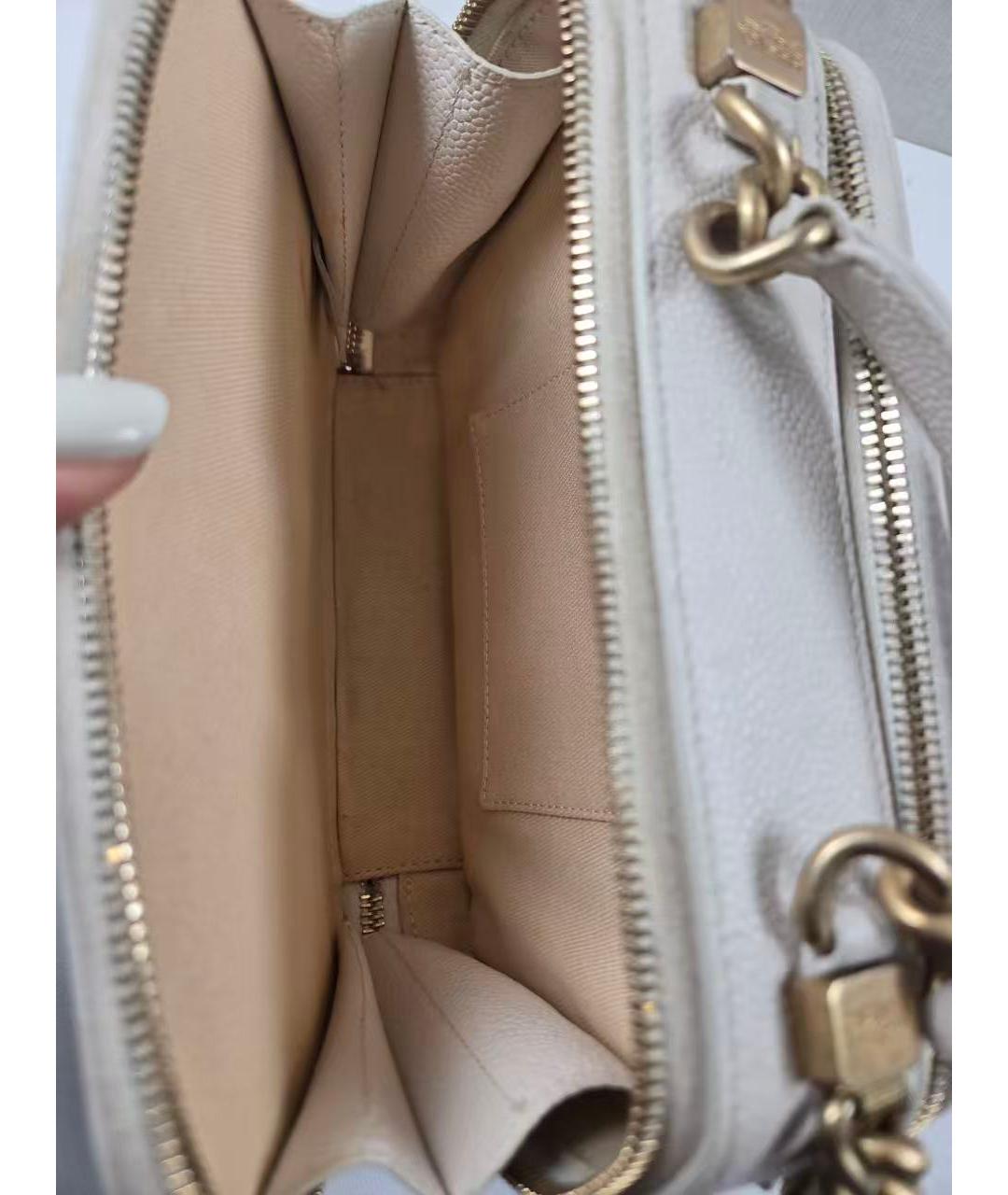 CHANEL Белая кожаная сумка через плечо, фото 7