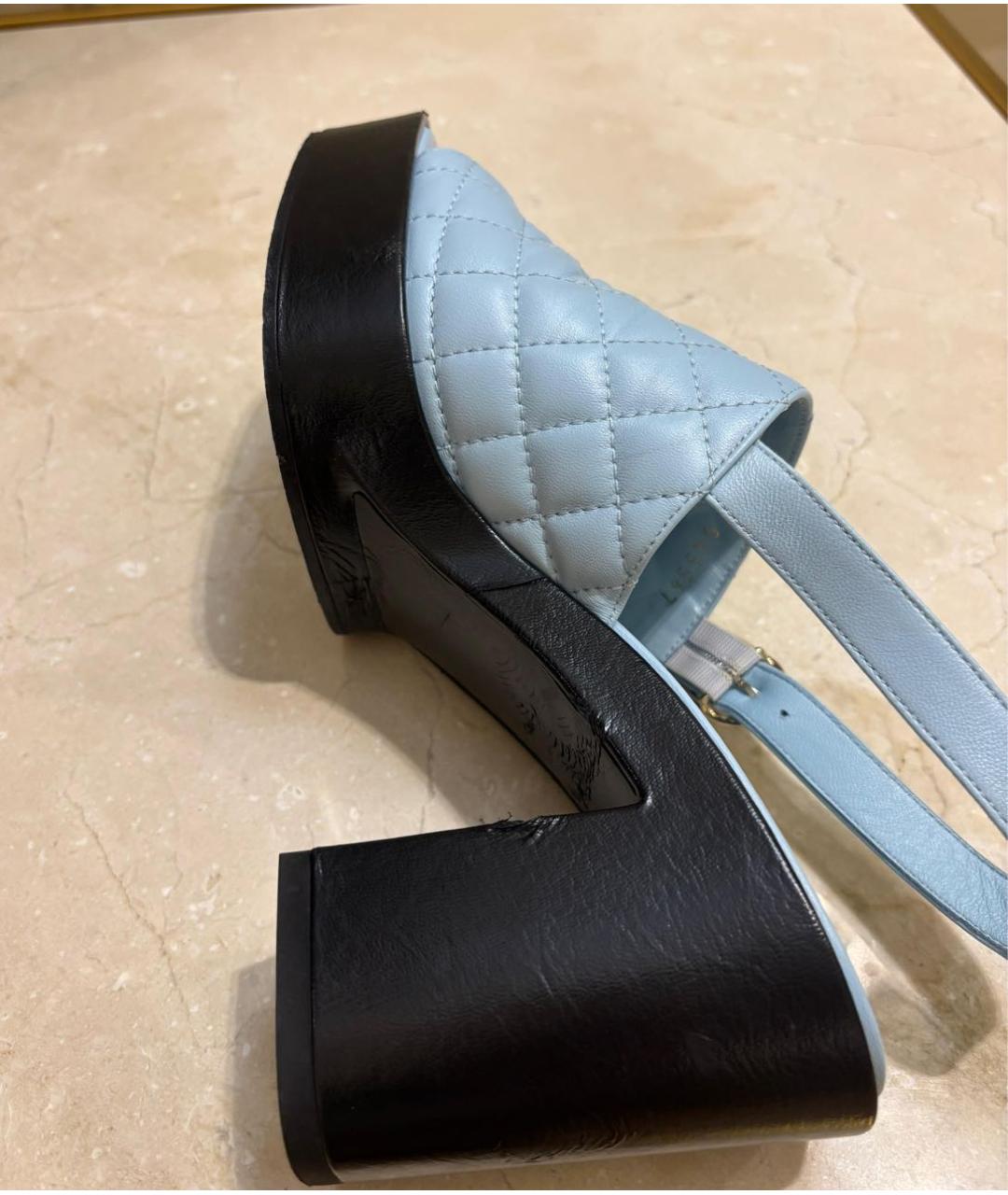 CHANEL Голубые кожаные сабо, фото 6