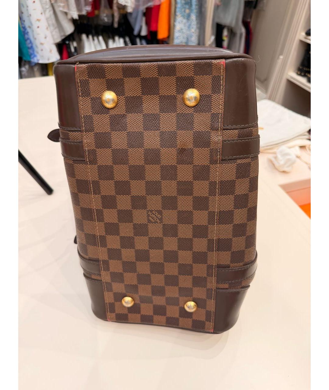 LOUIS VUITTON Коричневая кожаная сумка с короткими ручками, фото 7