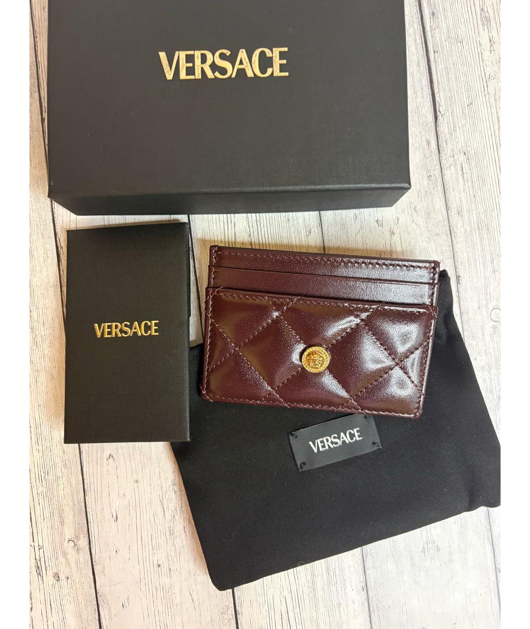 VERSACE Бордовый кожаный кардхолдер, фото 5