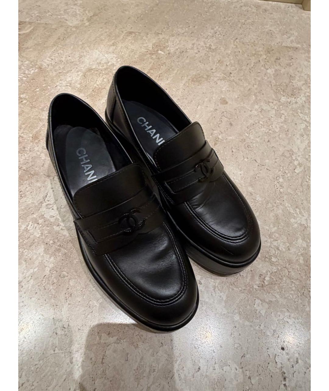 CHANEL Черные кожаные лоферы, фото 3