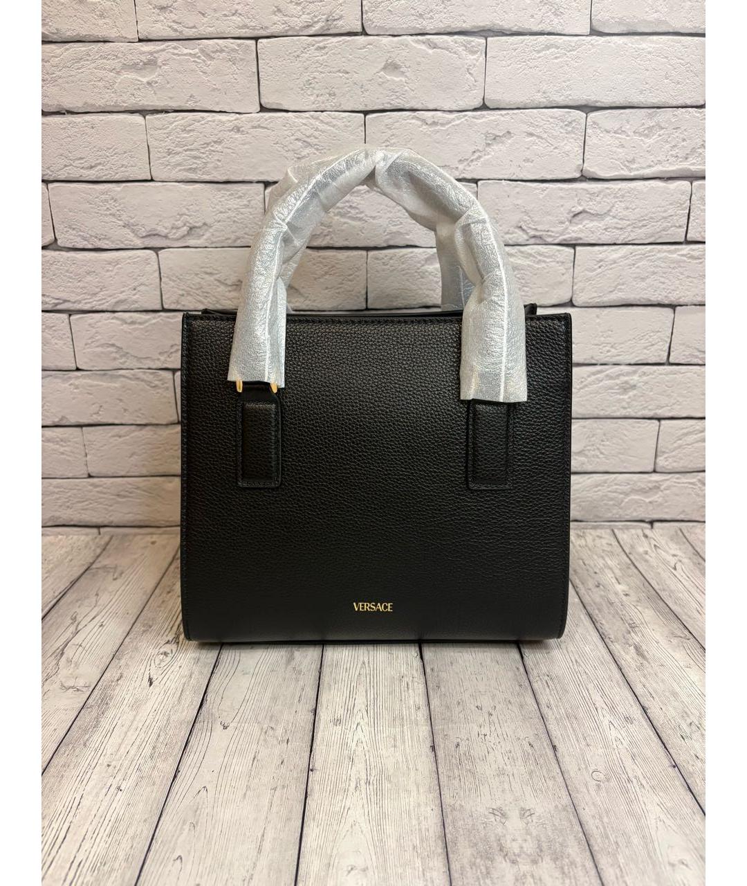 VERSACE Черная кожаная сумка с короткими ручками, фото 3