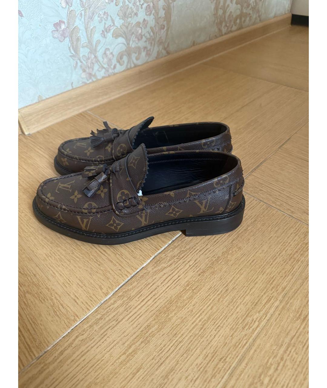 LOUIS VUITTON Коричневые кожаные лоферы, фото 4