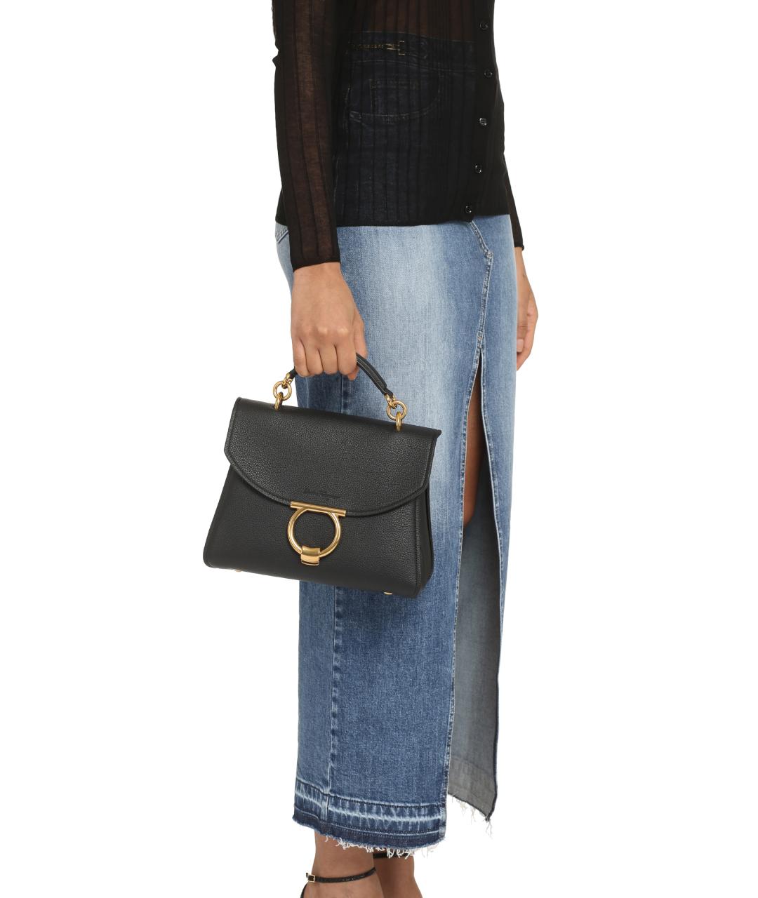 FERRAGAMO Черная кожаная сумка с короткими ручками, фото 6