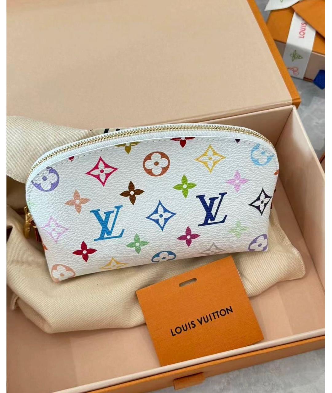 LOUIS VUITTON Мульти косметичка, фото 4