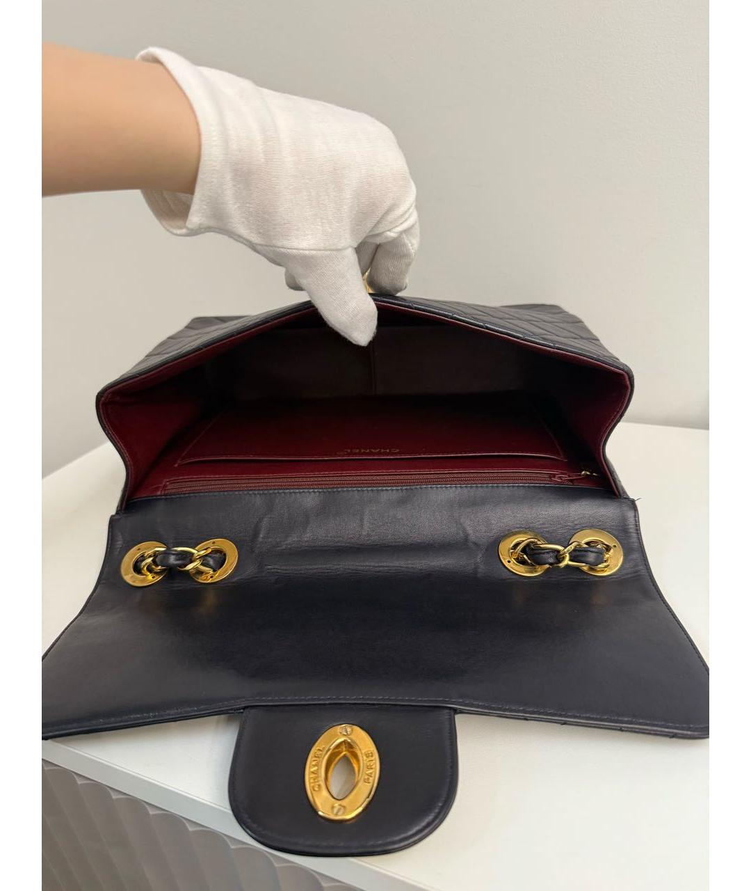 CHANEL Черная кожаная сумка через плечо, фото 8