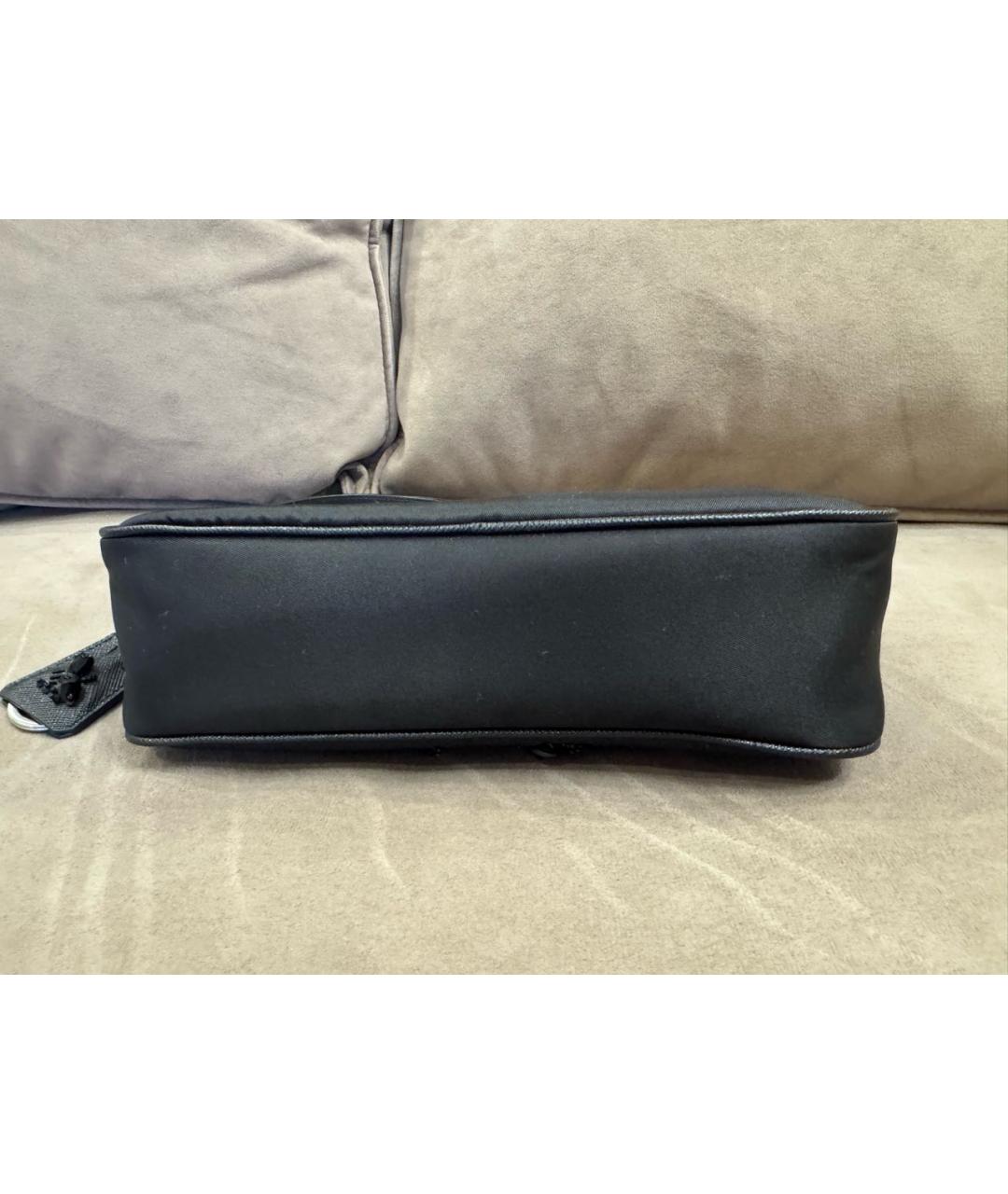 PRADA Черная синтетическая сумка с короткими ручками, фото 2