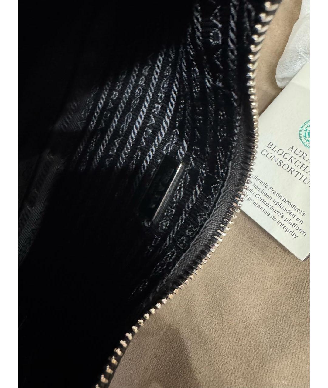 PRADA Черная синтетическая сумка с короткими ручками, фото 4