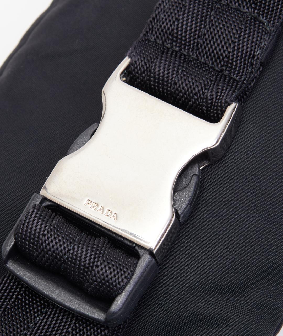 PRADA Черная тканевая поясная сумка, фото 3