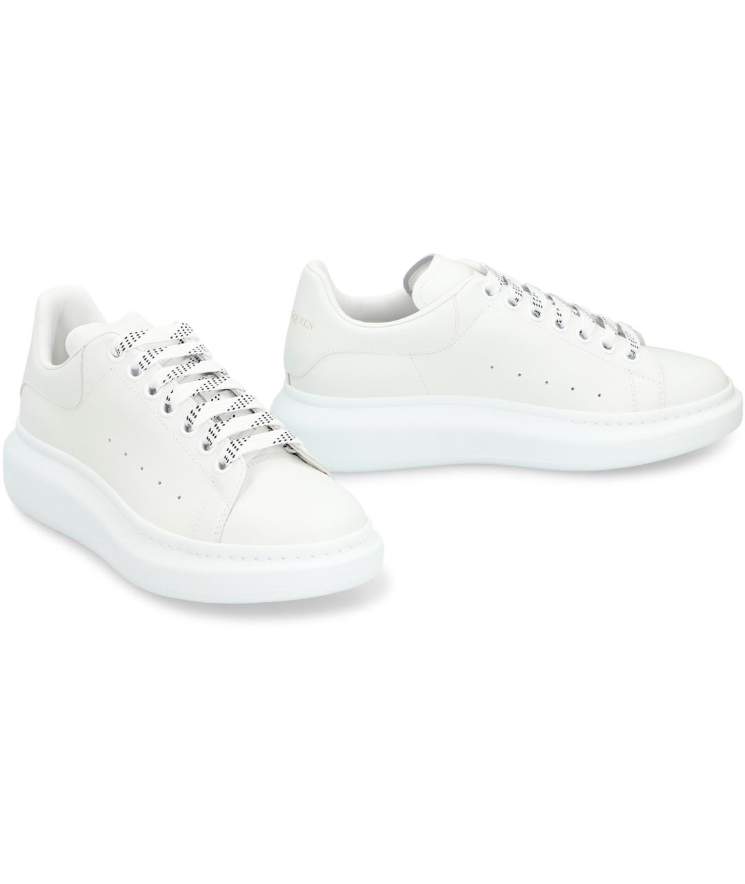 ALEXANDER MCQUEEN Белые кожаные низкие кроссовки / кеды, фото 3