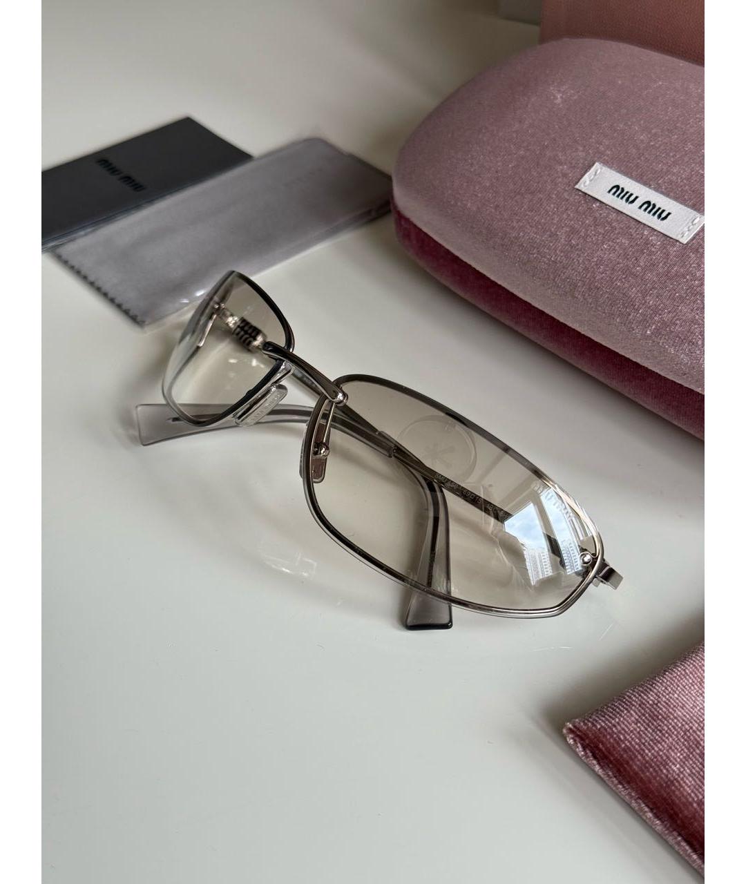MIU MIU Серебряные металлические солнцезащитные очки, фото 2