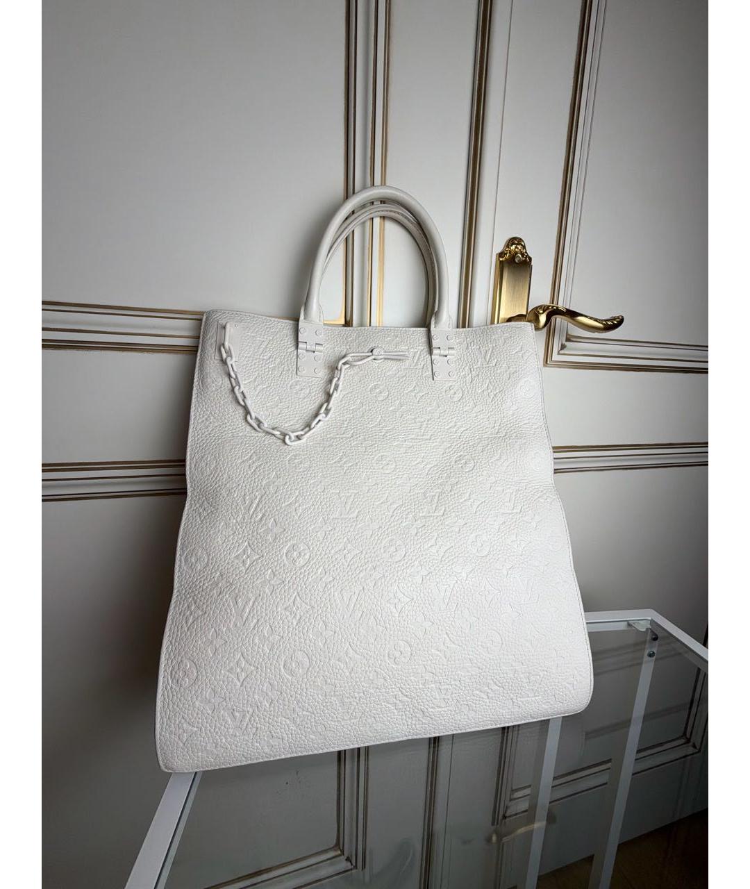 LOUIS VUITTON Белая кожаная сумка с короткими ручками, фото 8