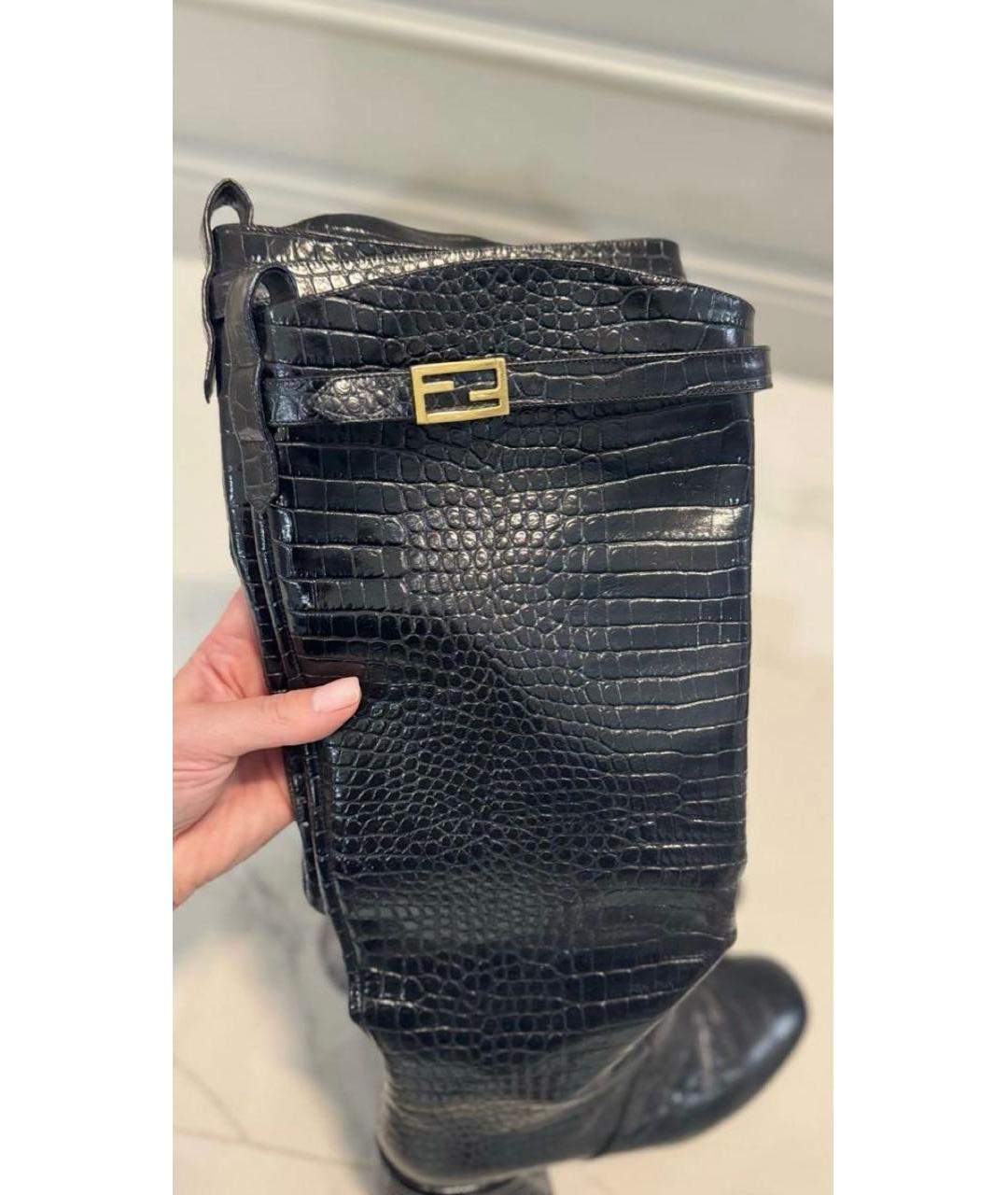 FENDI Черные сапоги из экзотической кожи, фото 5