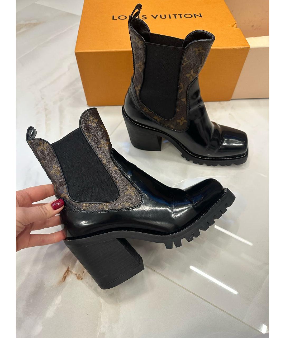 LOUIS VUITTON Коричневые ботильоны, фото 4