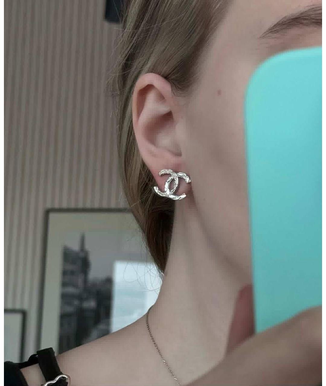 CHANEL Серебряные металлические серьги, фото 3