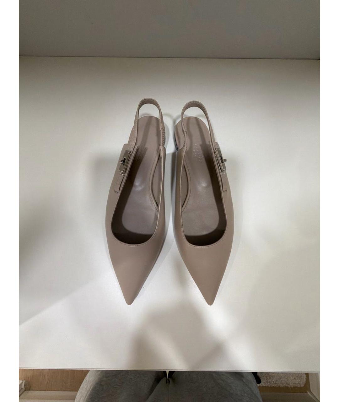 HERMES Бежевые кожаные лодочки на низком каблуке, фото 2