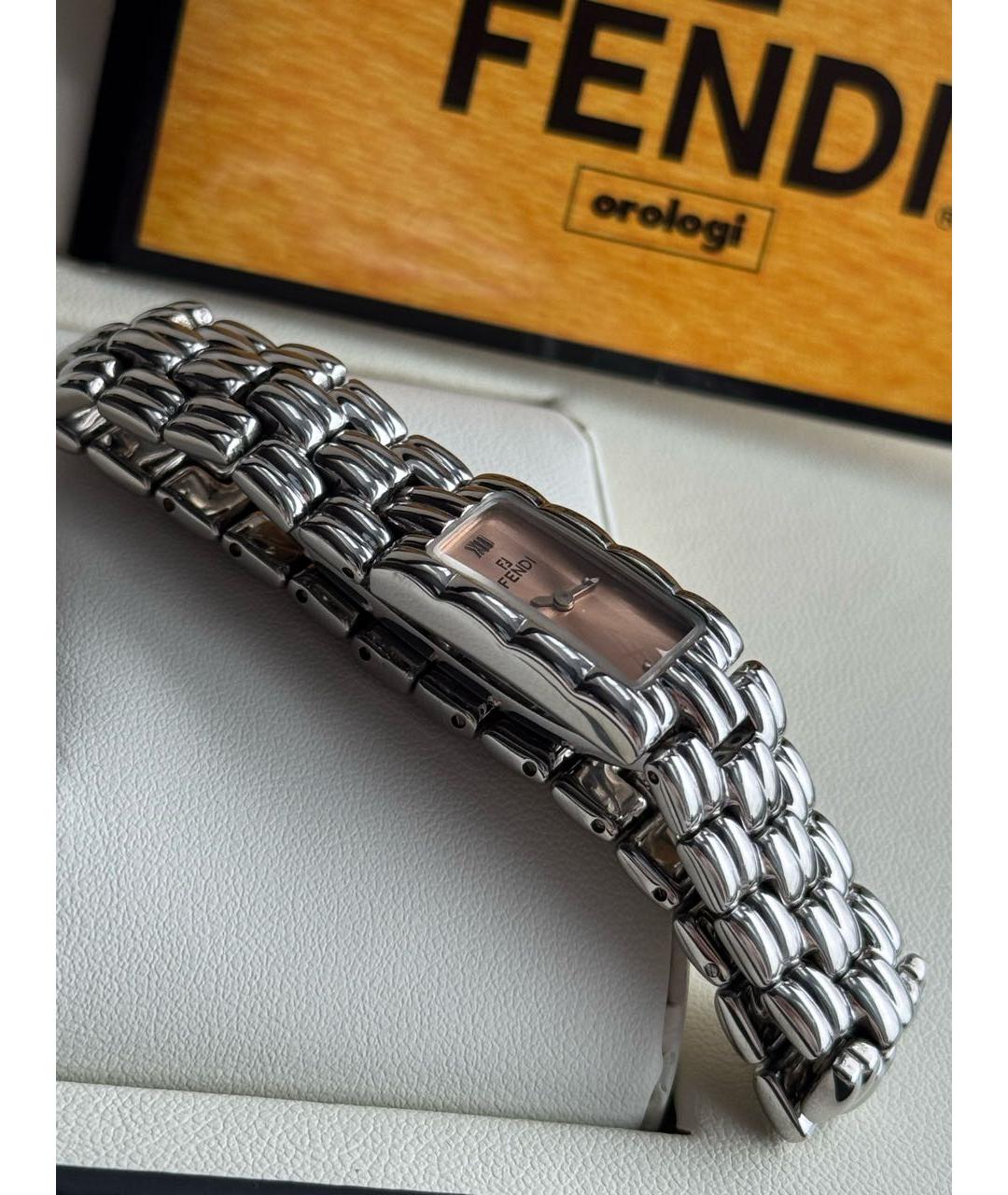 FENDI Серебряные металлические часы, фото 5