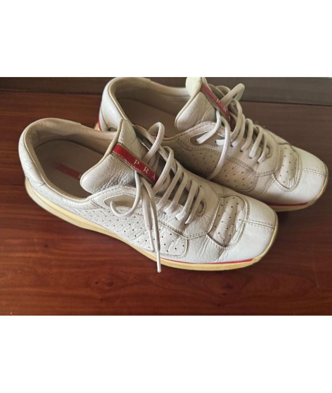 PRADA Белые кожаные кроссовки, фото 3