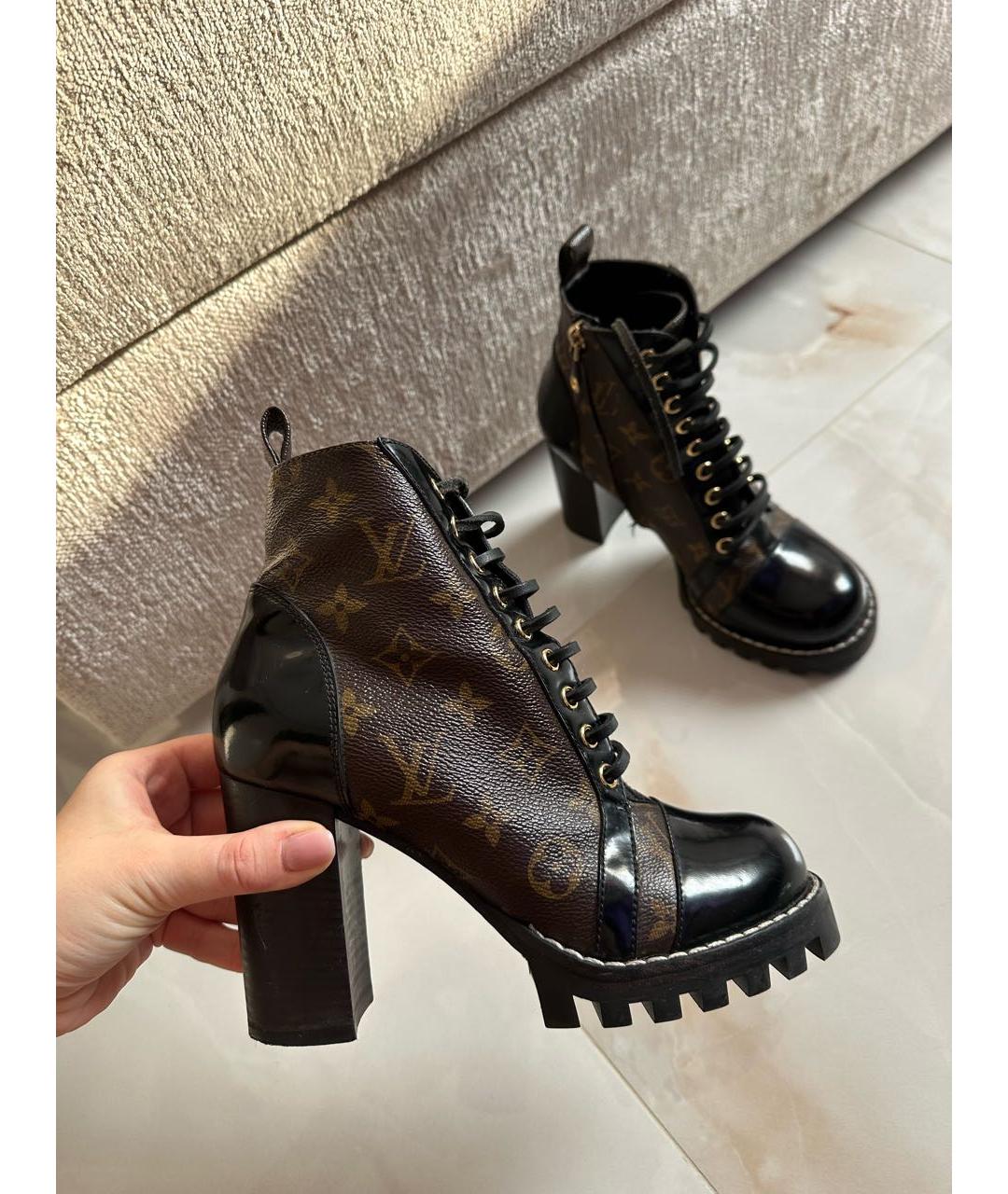 LOUIS VUITTON Коричневые ботильоны, фото 9