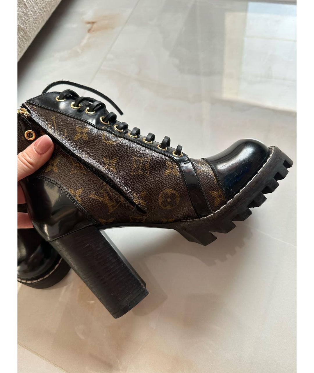LOUIS VUITTON Коричневые ботильоны, фото 7