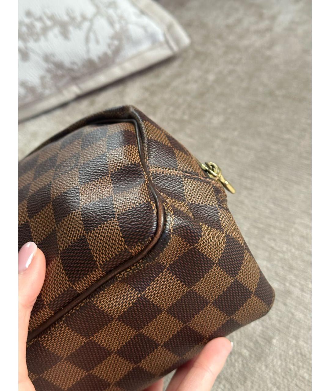 LOUIS VUITTON Коричневая косметичка, фото 6